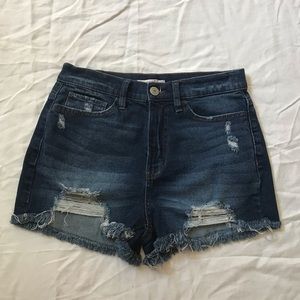 Juniors SO High Rise Denim Curvy Mom Short size 5